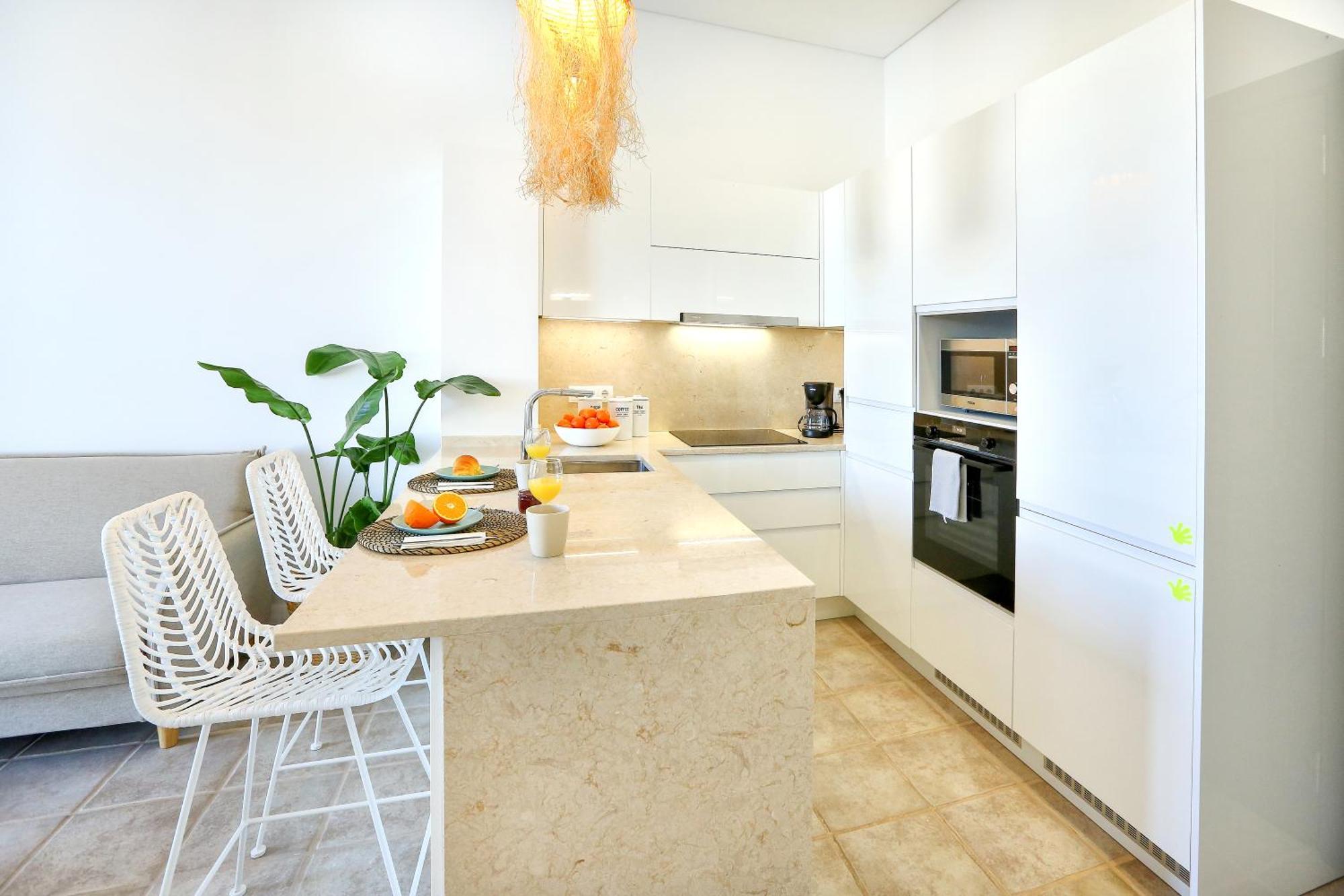 Hot Breeze Apartment Фару Экстерьер фото