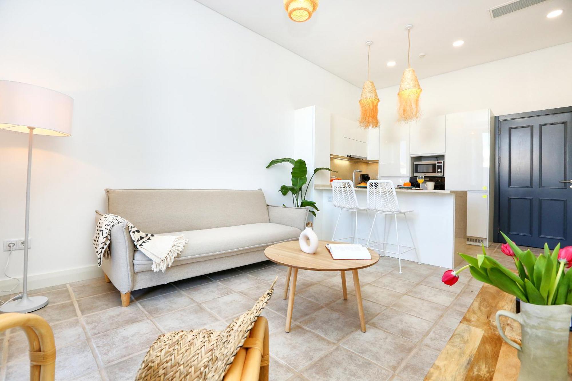 Hot Breeze Apartment Фару Экстерьер фото